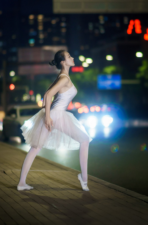 法国队混合接力表现赢得国际赞誉,法国队 混双